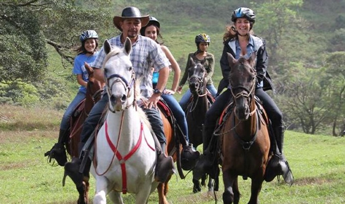 Monteverde Lodge & Gardens horseback riding