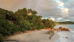 arenas del mar beachfront and rainforest resort